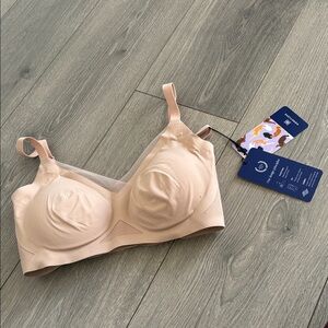 NWT Honey Love Bra Size Small